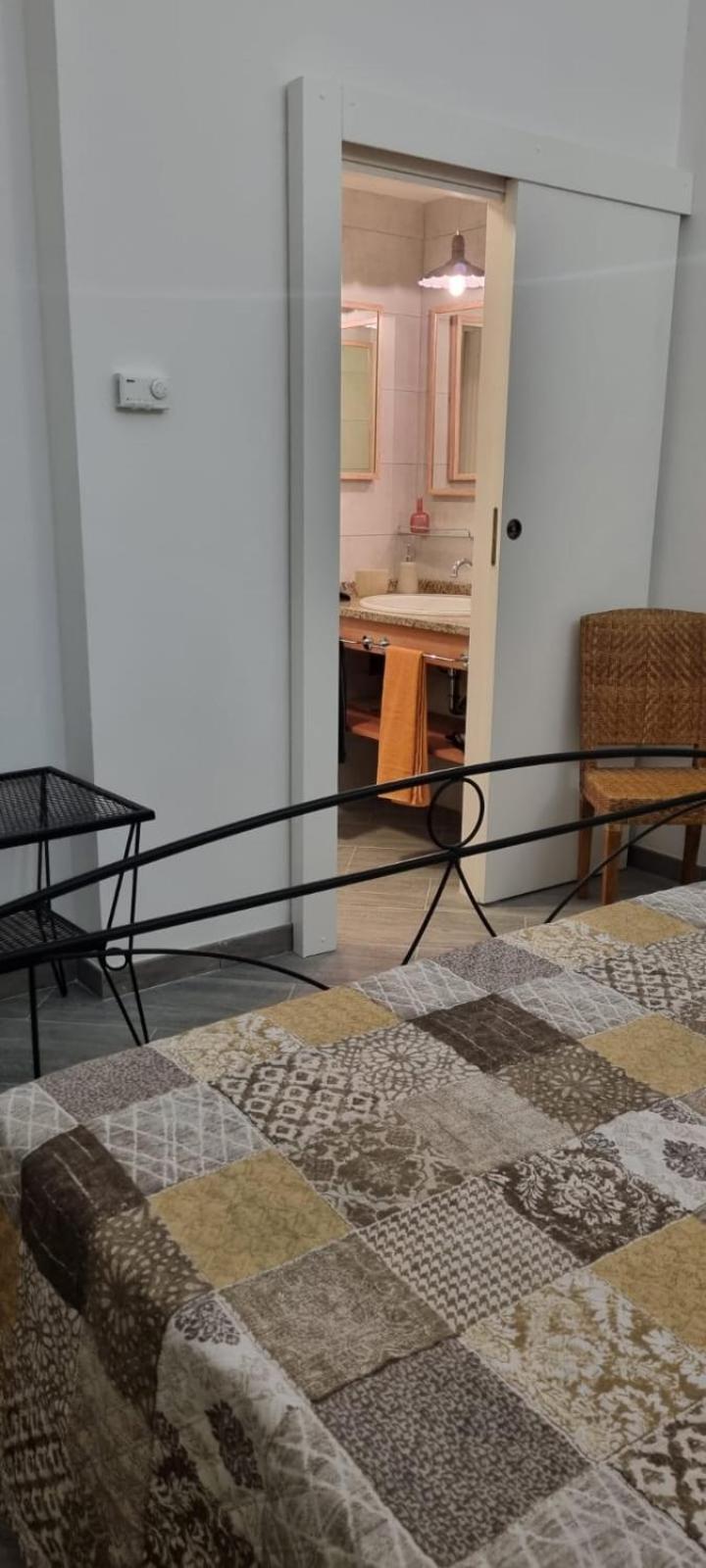 Di Kentia Alloggio in famiglia